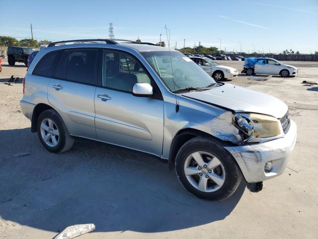 Photo 4 from auction – 2004 TOYOTA RAV4 with VIN JTEHD20V246005259
