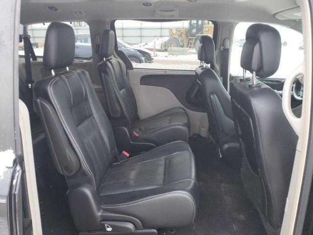 Photo 11 from auction – 2015 CHRYSLER TOWN & COU with VIN 2C4RC1CG8FR656488