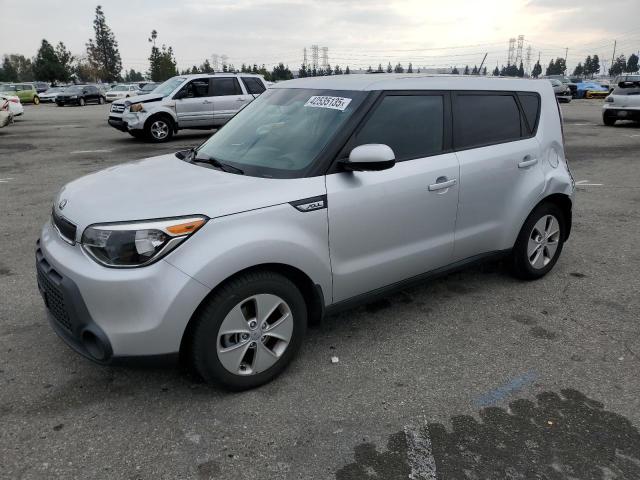 KIA SOUL 2016 with VIN KNDJN2A28G7861428 - Photo from auction