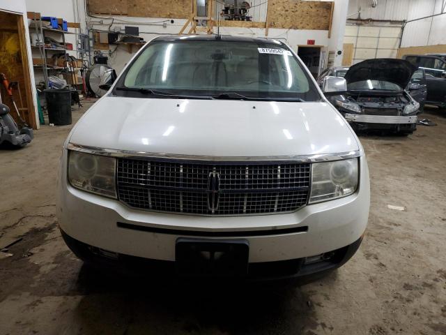 Photo 5 from auction – 2009 LINCOLN MKX with VIN 2LMDU88C79BJ01552