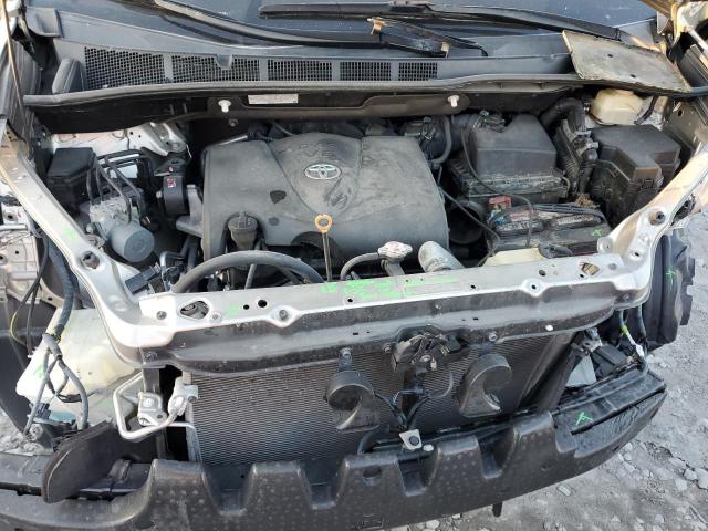 Photo 12 from auction – 2017 TOYOTA SIENNA XLE with VIN 5TDYZ3DC4HS816989