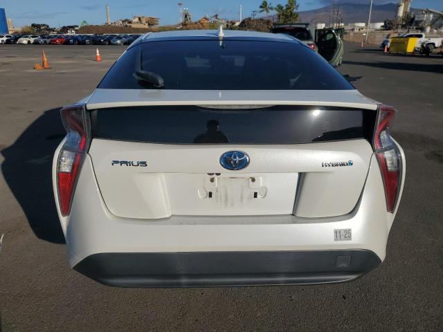 Photo 6 from auction – 2016 TOYOTA PRIUS with VIN JTDKARFU2G3021655