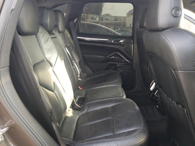 Photo 10 from auction – 2012 PORSCHE CAYENNE with VIN WP1AA2A25CLA01059