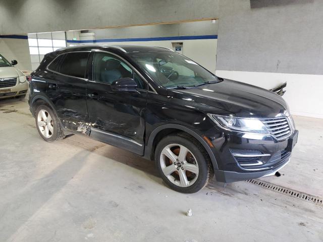 Photo 4 from auction – 2017 LINCOLN MKC PREMIE with VIN 5LMCJ1D92HUL31586