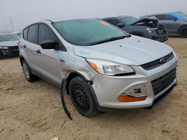 Photo 4 from auction – 2016 FORD ESCAPE S with VIN 1FMCU0F79GUB71057