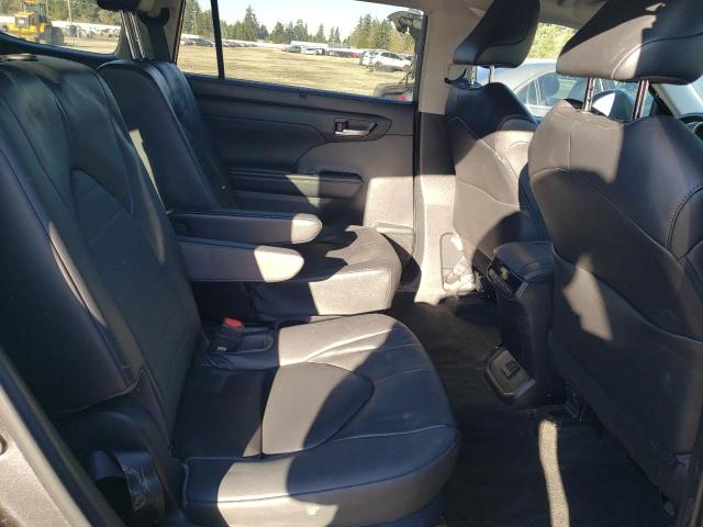 Photo 11 from auction – 2023 TOYOTA HIGHLANDER with VIN 5TDKBRCH5PS123471