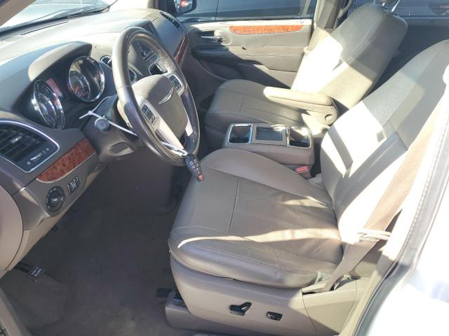 Photo 7 from auction – 2015 CHRYSLER TOWN & COU with VIN 2C4RC1CG1FR546589
