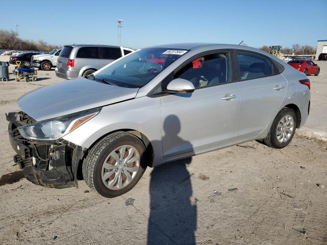 HYUNDAI ACCENT SE 2018 with VIN 3KPC24A39JE025513 - Photo from auction
