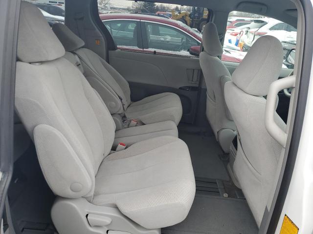 Photo 10 from auction – 2013 TOYOTA SIENNA LE with VIN 5TDKK3DC0DS366813