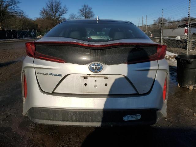Photo 6 from auction – 2017 TOYOTA PRIUS PRIM with VIN JTDKARFPXH3062658