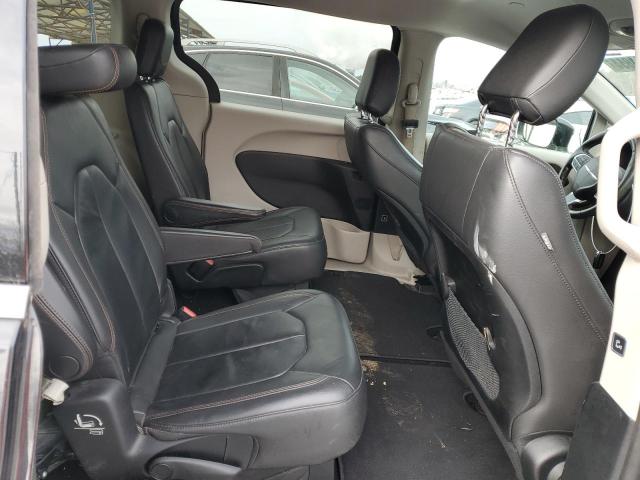 Photo 11 from auction – 2017 CHRYSLER PACIFICA T with VIN 2C4RC1BGXHR535210