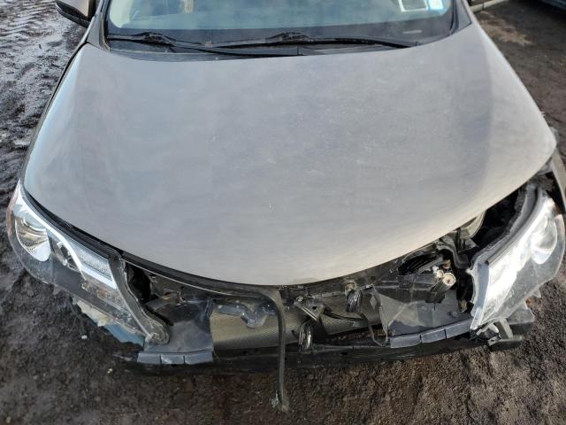 Photo 12 from auction – 2015 TOYOTA RAV4 XLE with VIN JTMRFREV6FD169469