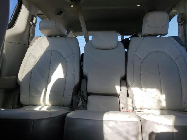 Photo 10 from auction – 2018 CHRYSLER PACIFICA T with VIN 2C4RC1BG4JR217508
