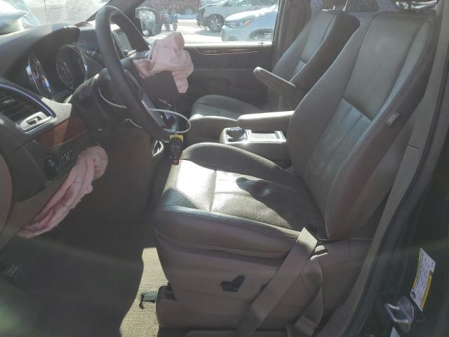 Photo 7 from auction – 2014 CHRYSLER TOWN & COU with VIN 2C4RC1CG4ER147898