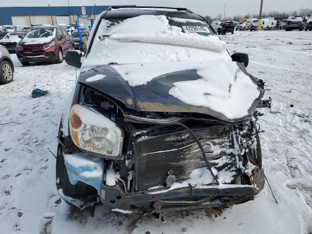 Photo 5 from auction – 2004 TOYOTA RAV4 with VIN JTEGD20V740032097