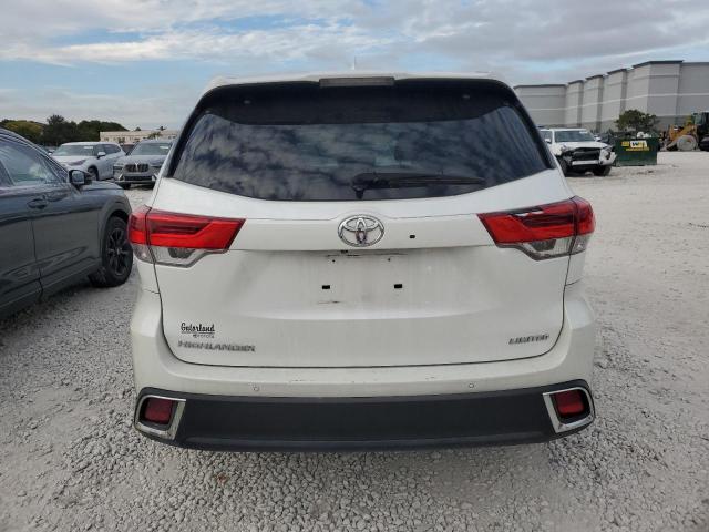 Photo 6 from auction – 2017 TOYOTA HIGHLANDER with VIN 5TDYZRFH1HS226017
