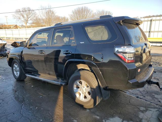 Photo 2 from auction – 2020 TOYOTA 4RUNNER SR with VIN JTEBU5JR2L5760313
