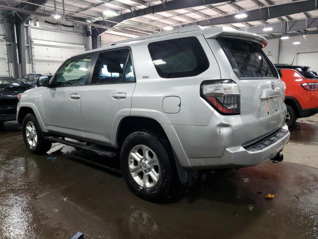 Photo 2 from auction – 2018 TOYOTA 4RUNNER SR with VIN JTEBU5JR5J5533999