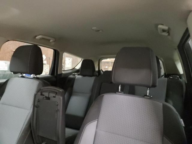 Photo 10 from auction – 2017 FORD ESCAPE SE with VIN 1FMCU9GD5HUC74874