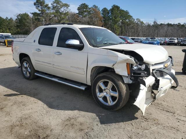 Photo 4 from auction – 2013 CHEVROLET AVALANCHE with VIN 3GNTKGE73DG204872