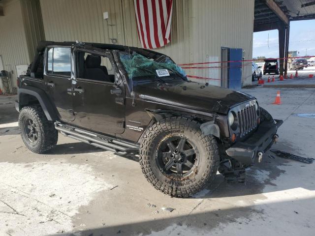 Photo 4 from auction – 2013 JEEP WRANGLER U with VIN 1C4BJWDG3DL673904