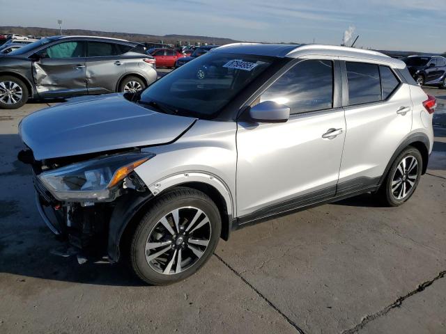 NISSAN KICKS S 2019 with VIN 3N1CP5CU2KL509424 - Photo from auction
