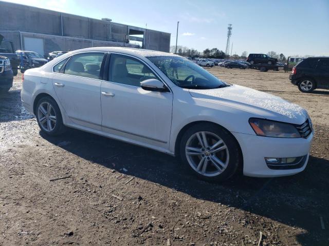 Photo 4 from auction – 2012 VOLKSWAGEN PASSAT SEL with VIN 1VWCN7A34CC087689