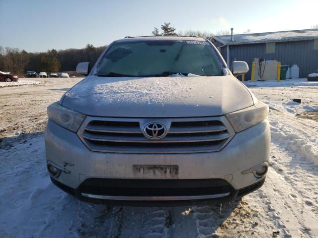 Photo 5 from auction – 2011 TOYOTA HIGHLANDER with VIN 5TDBK3EH9BS067649