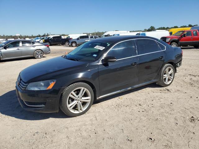 VOLKSWAGEN PASSAT SE 2014 with VIN 1VWBT7A33EC038004 - Photo from auction
