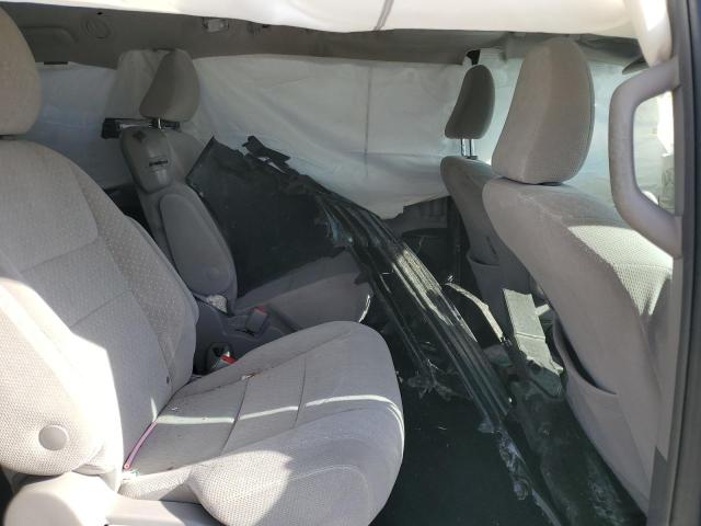 Photo 11 from auction – 2018 TOYOTA SIENNA LE with VIN 5TDKZ3DC0JS905390