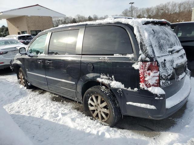 Photo 2 from auction – 2009 CHRYSLER TOWN & COU with VIN 2A8HR54159R661205