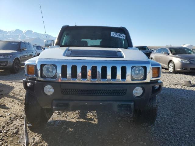 Photo 5 from auction – 2006 HUMMER H3 with VIN 5GTDN136868296056