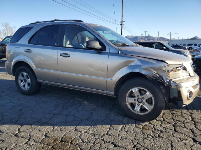 Photo 4 from auction – 2004 KIA SORENTO EX with VIN KNDJD733445331938