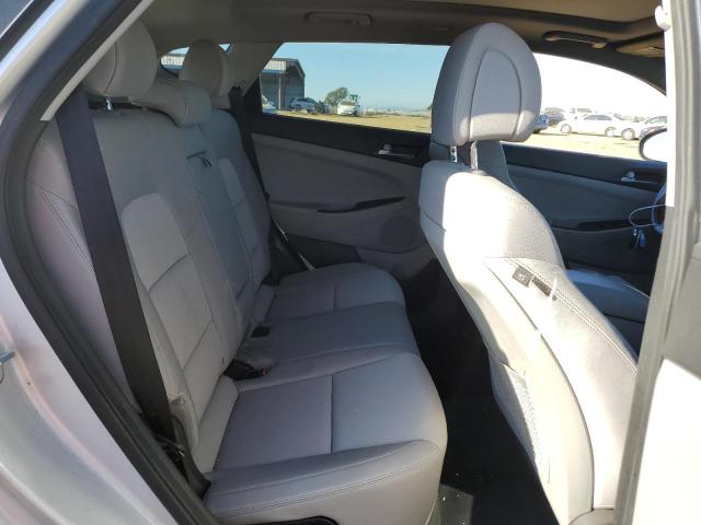 Photo 11 from auction – 2018 HYUNDAI TUCSON VAL with VIN KM8J3CA23JU689034