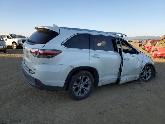 Photo 3 from auction – 2014 TOYOTA HIGHLANDER with VIN 5TDKKRFH3ES033695