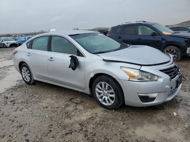 Photo 4 from auction – 2013 NISSAN ALTIMA 2.5 with VIN 1N4AL3AP2DN442902