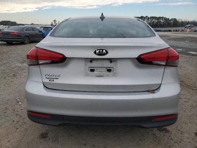 Photo 6 from auction – 2017 KIA FORTE LX with VIN 3KPFK4A78HE089259