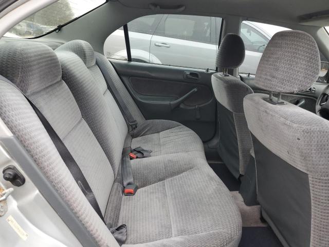 Photo 10 from auction – 2000 HONDA CIVIC BASE with VIN 2HGEJ6617YH563075