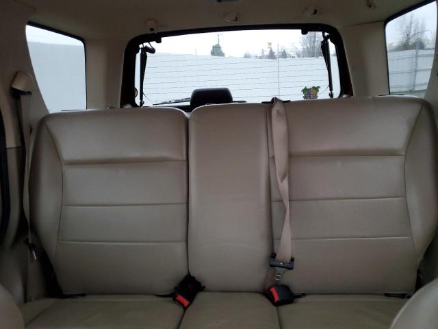 Photo 10 from auction – 2005 FORD ESCAPE LIM with VIN 1FMCU941X5KD29000