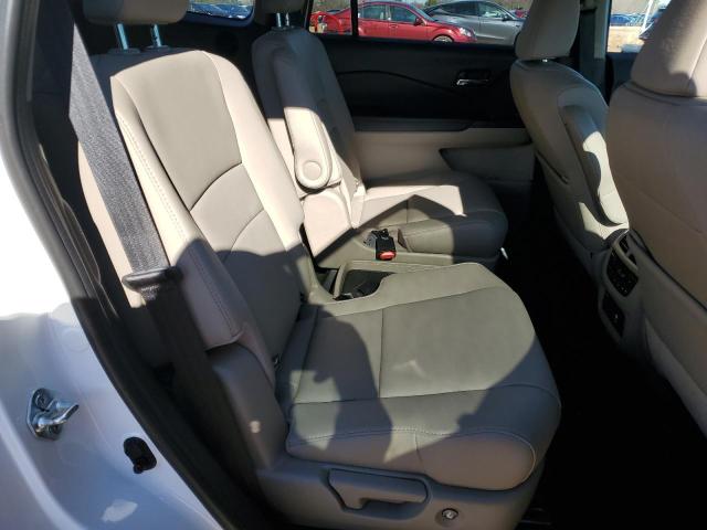 Photo 11 from auction – 2022 HONDA PILOT TOUR with VIN 5FNYF6H66NB059642