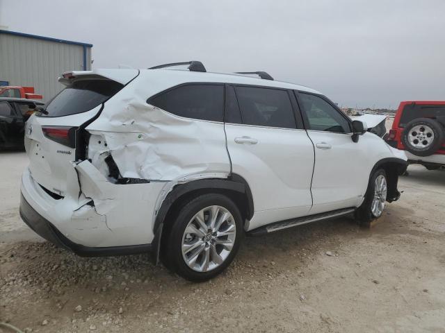 Photo 3 from auction – 2024 TOYOTA HIGHLANDER with VIN 5TDXBRCH8RS639686