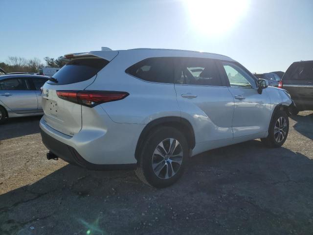 Photo 3 from auction – 2023 TOYOTA HIGHLANDER with VIN 5TDKDRAH3PS030851