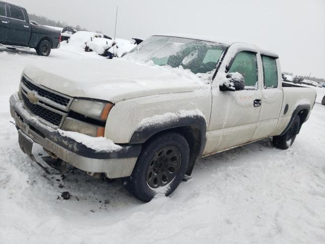 CHEVROLET SILVERADO 2006 with VIN 1GCEC19V66Z184513 - Photo from auction