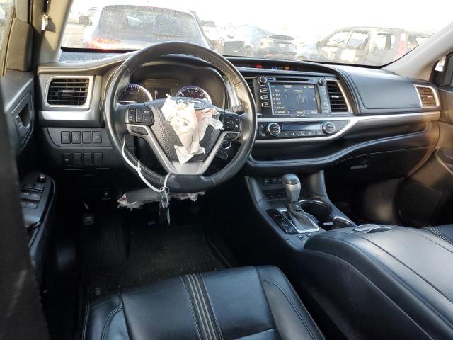 Photo 8 from auction – 2018 TOYOTA HIGHLANDER with VIN 5TDKZRFH7JS537933