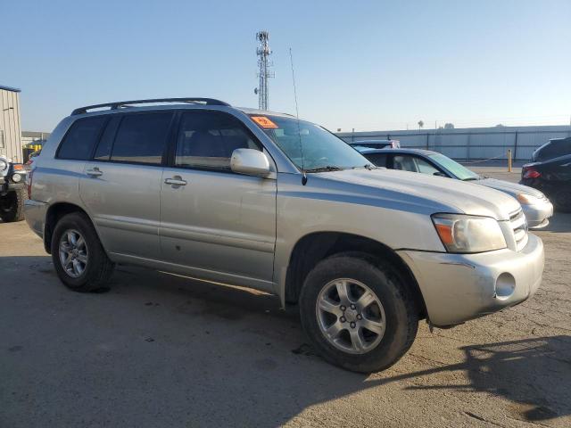 Photo 4 from auction – 2005 TOYOTA HIGHLANDER with VIN JTEDP21A450084049