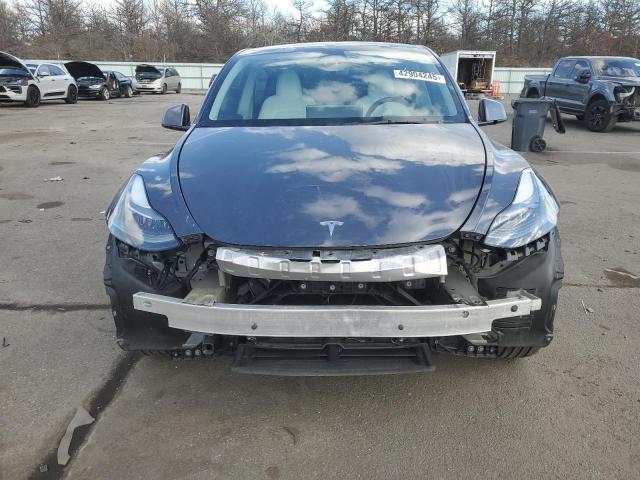 Снимка 5 от търг – 2023 TESLA MODEL Y с VIN 7SAYGDEE2PF892454