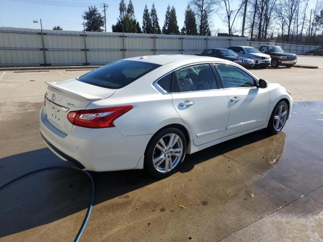 Photo 3 from auction – 2017 NISSAN ALTIMA 3.5 with VIN 1N4BL3AP2HC213058