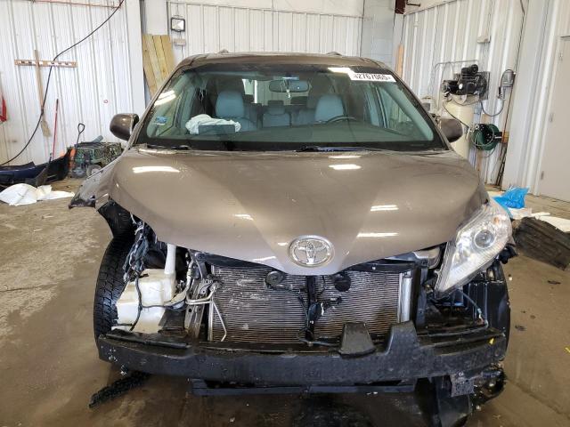 Photo 5 from auction – 2015 TOYOTA SIENNA XLE with VIN 5TDYK3DC2FS559624