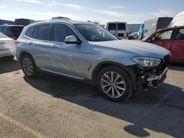 Photo 4 from auction – 2019 BMW X3 SDRIVE3 with VIN 5UXTR7C58KLE97613
