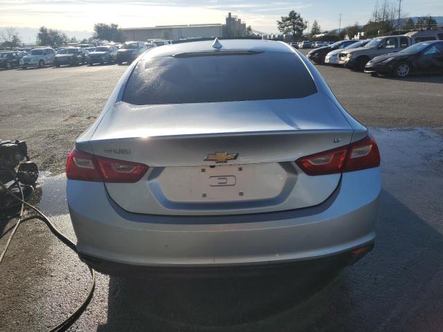 Photo 6 from auction – 2018 CHEVROLET MALIBU LT with VIN 1G1ZD5ST3JF147632